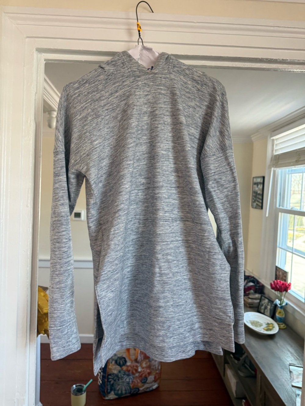 Lululemon Women’s Cut Above Pullover | Color: Heathered medium grey | Size: 4